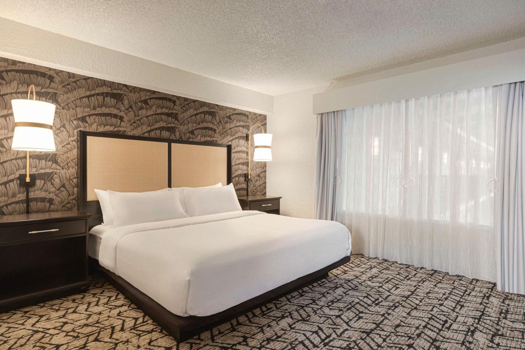 Embassy Suites By Hilton Fort Lauderdale 17Th Street Экстерьер фото